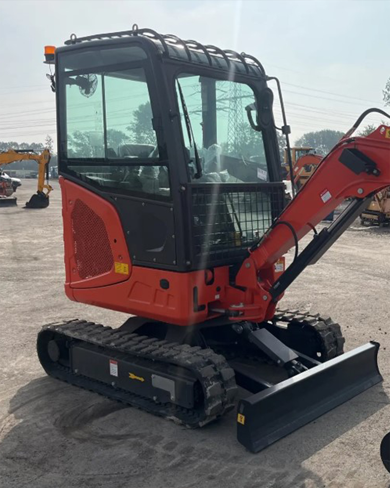 Excavadora 3 Toneladas Yanmar 3 cazos - Imagen 7