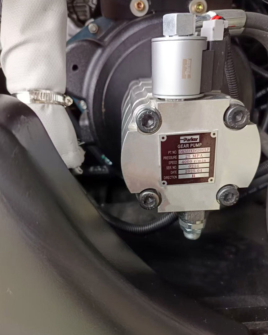 King Bull Excalibur KB18KU (Motor Kubota) Con Cabina y Aire Acondicionado - Imagen 13