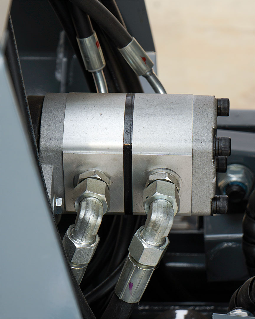 Dumper+ 590D Diesel AutoCargable Elevable 500kg Orugas - Imagen 9