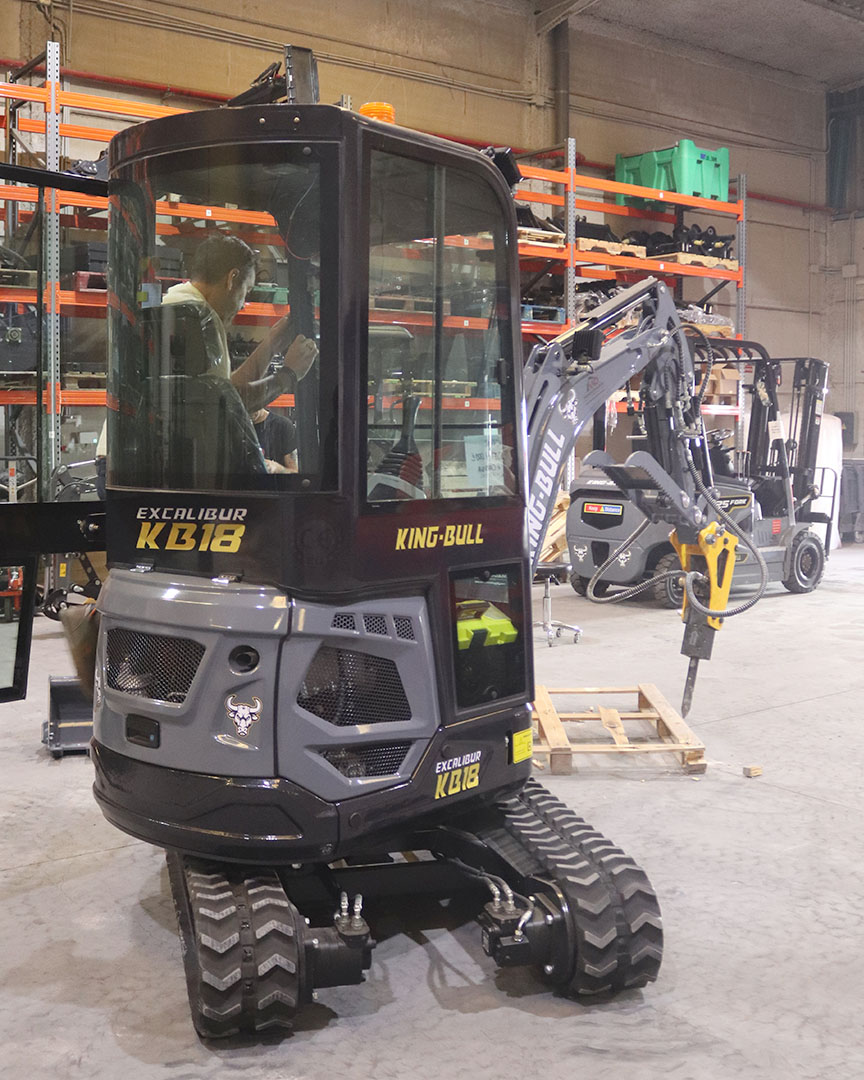 King Bull Excalibur KB18C Cabina (3 Cilindros 25cv) - Imagen 5