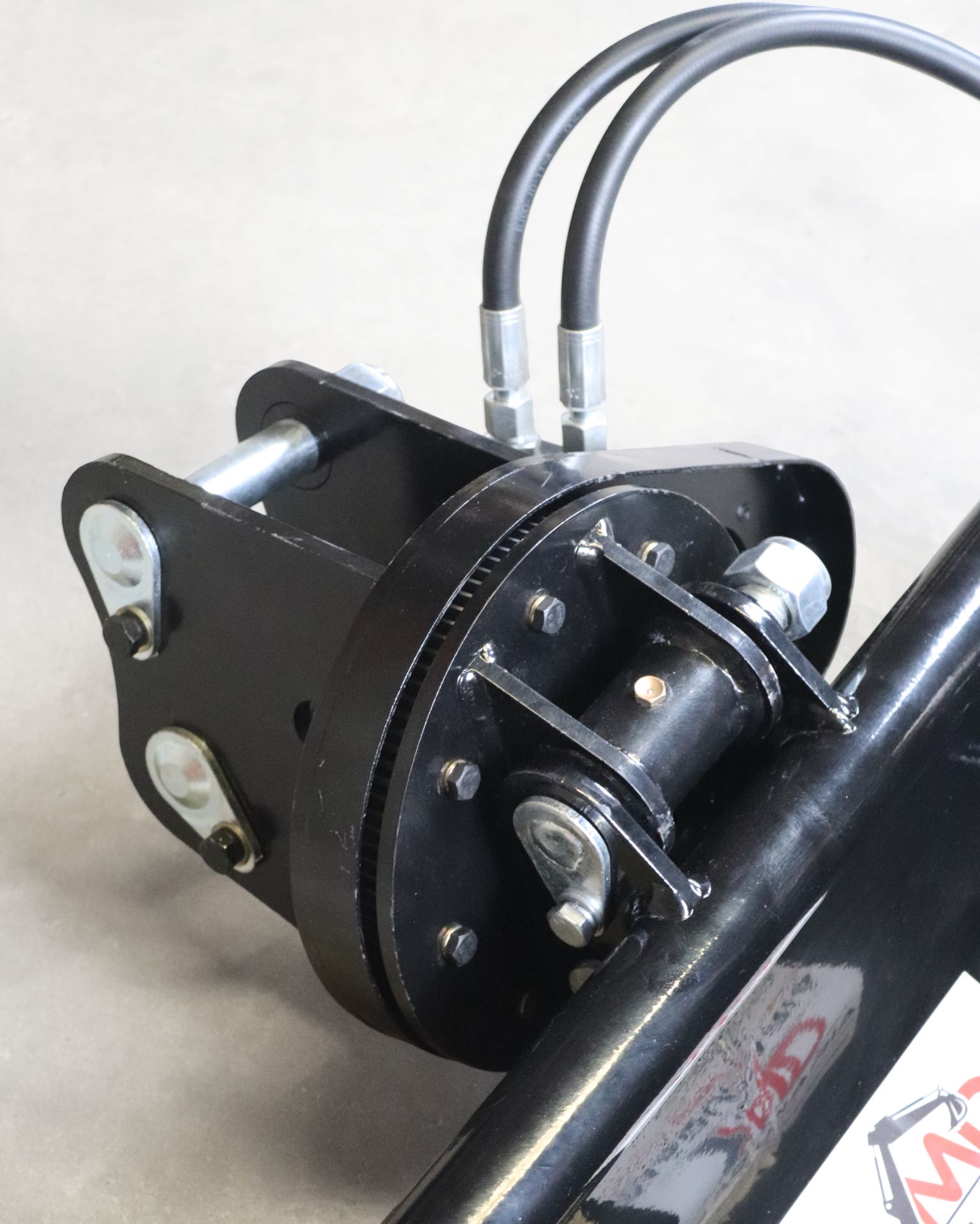 Cazo 50cm + Giratorio 360 Grados Motor Hidraulico - Imagen 5