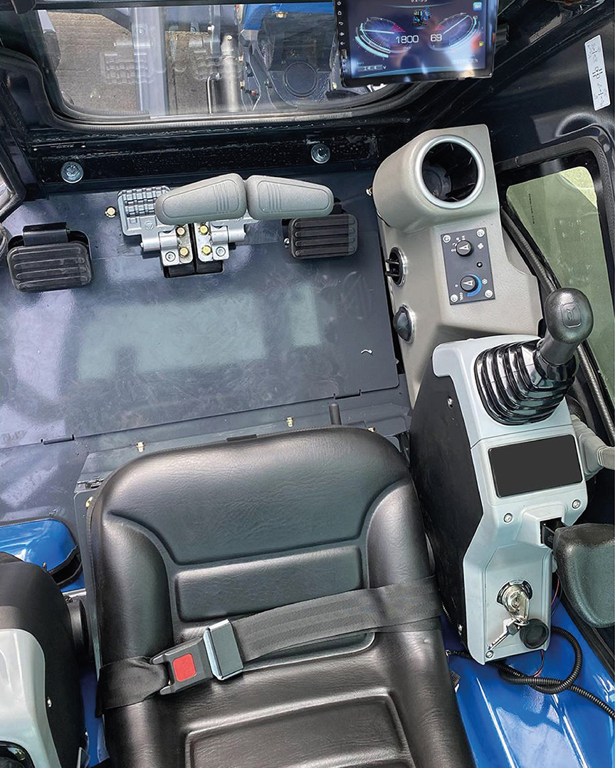 Rippa R22 PRO (2.4 Ton) Kubota Cabina Aire Acond - Imagen 7
