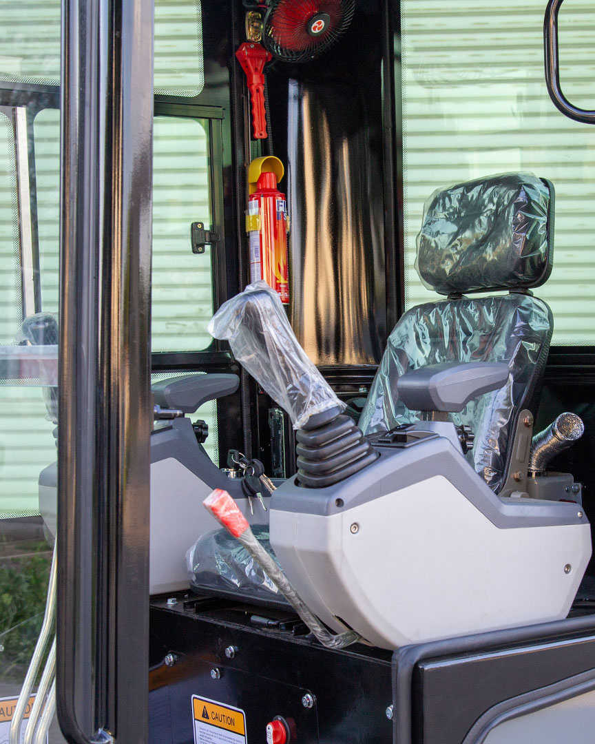 King Bull Excalibur KB18KU (Motor Kubota) Con Cabina - Imagen 7
