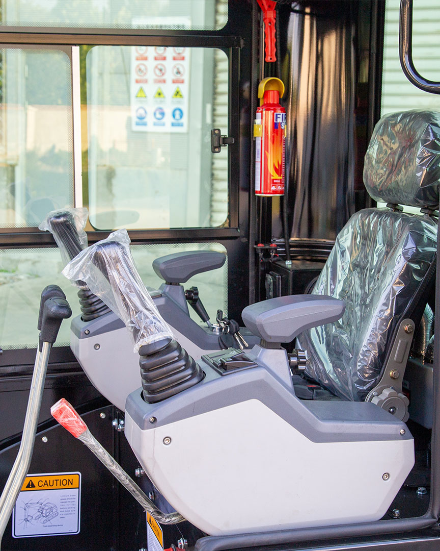 King Bull Excalibur KB18KU (Motor Kubota) Con Cabina - Imagen 9
