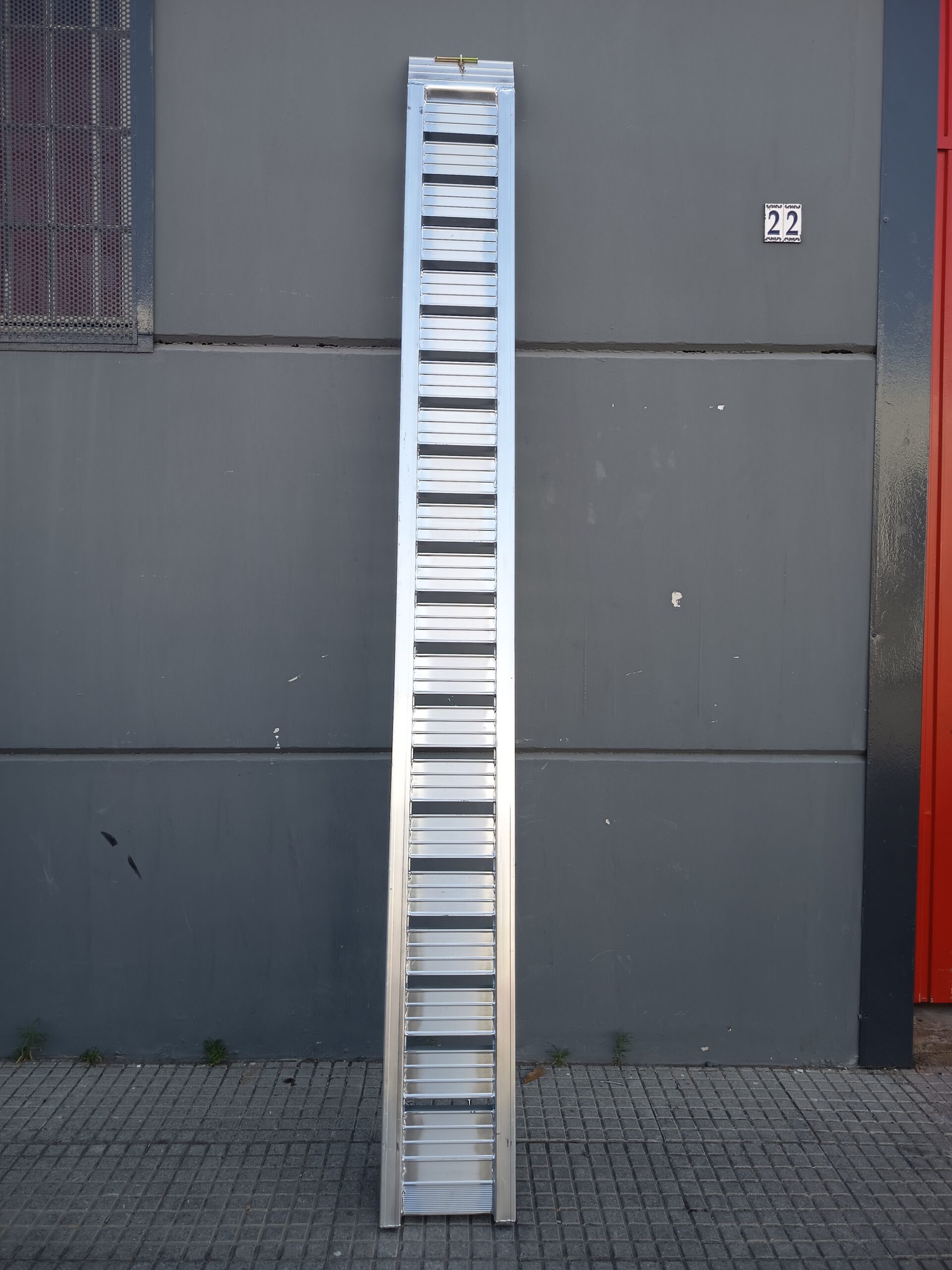 Rampa de Carga 3M y 2500KG (Par) - Imagen 2