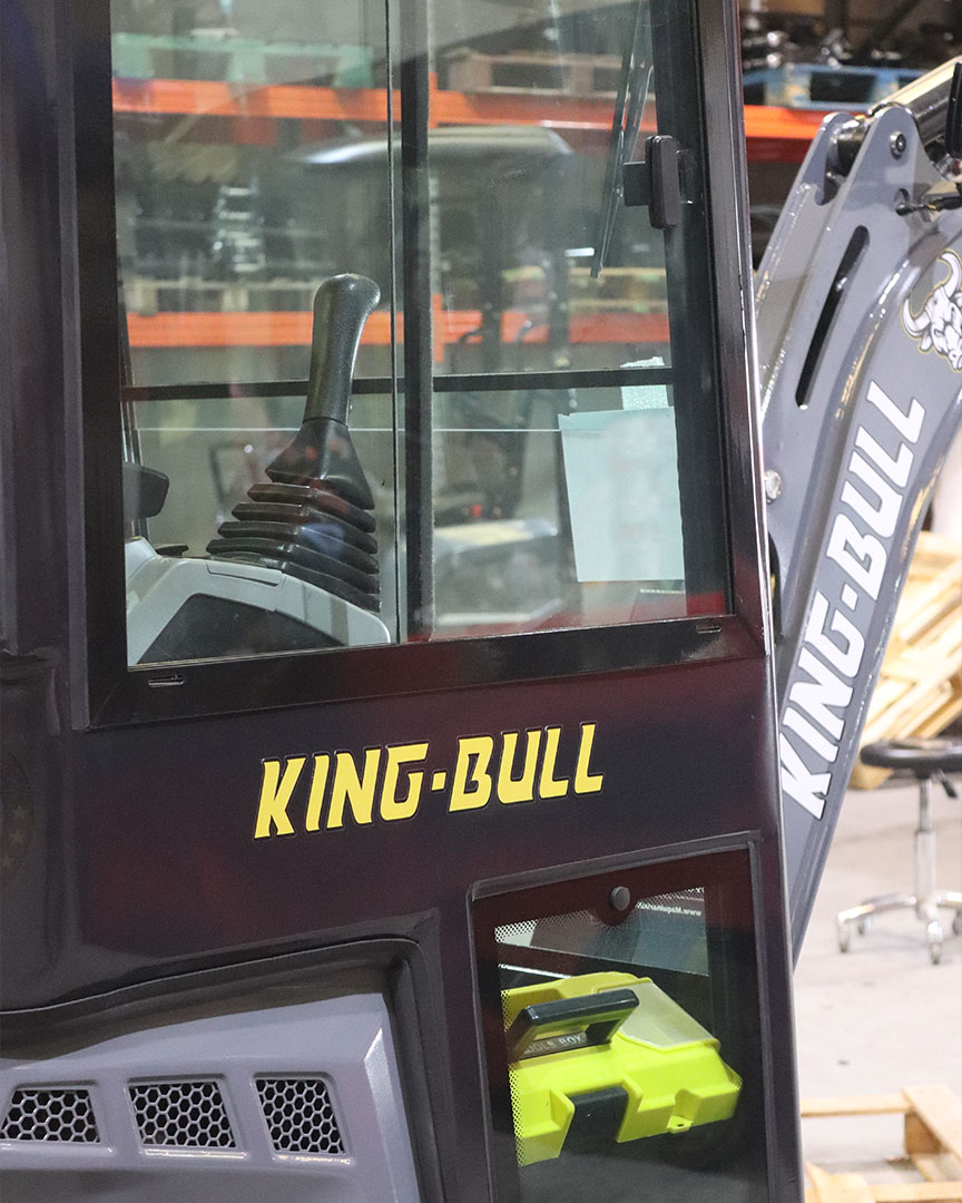 King Bull Excalibur KB18C Cabina (3 Cilindros 25cv) - Imagen 9