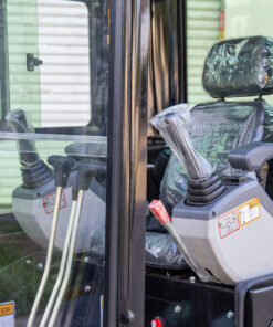 King Bull Excalibur KB18KU (Motor Kubota 902) Con Cabina y Aire Acondicionado - Imagen 12