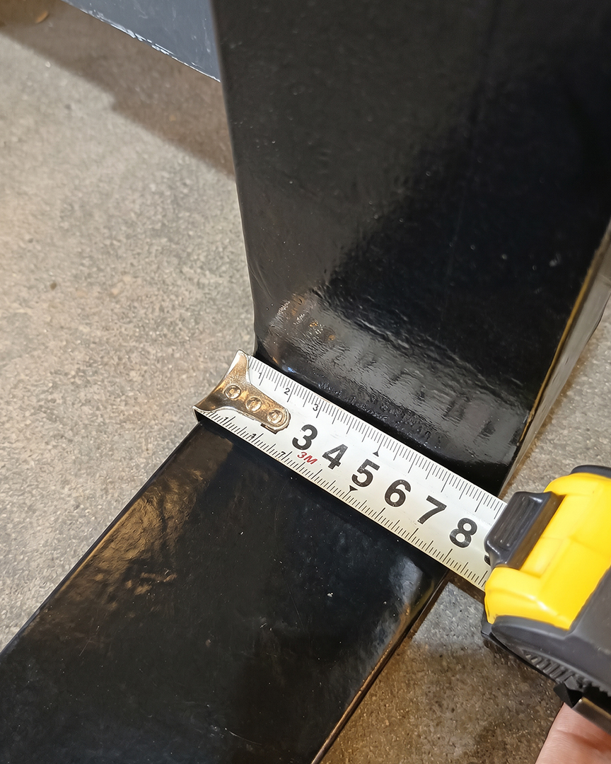 Uñas Pinzas de Carga para Cargadora con Ajuste Hidráulico - Imagen 6