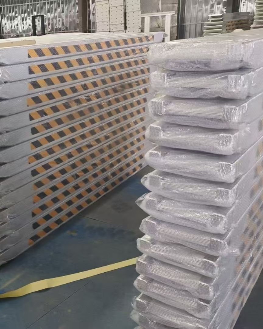 Rampas de Carga 2.5m y 2500KG (2 Unidades) - Imagen 5