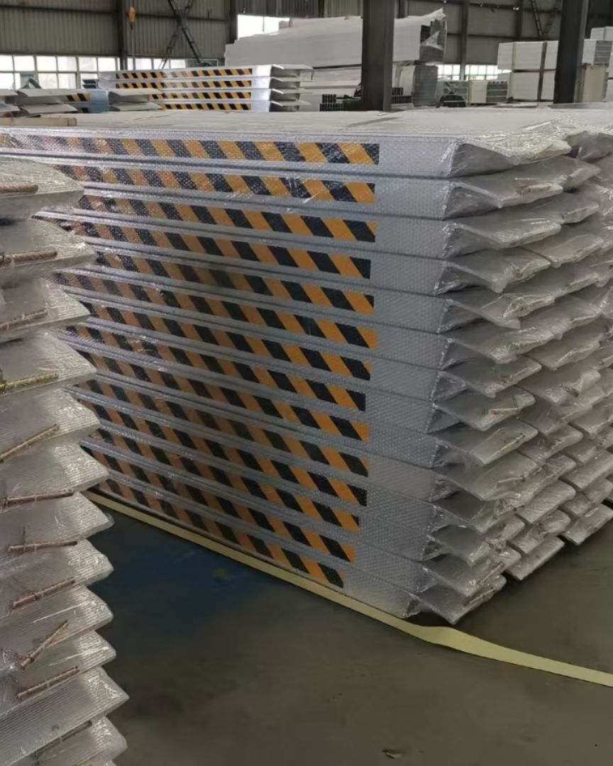 Rampas de Carga 2.5m y 2500KG (2 Unidades) - Imagen 6
