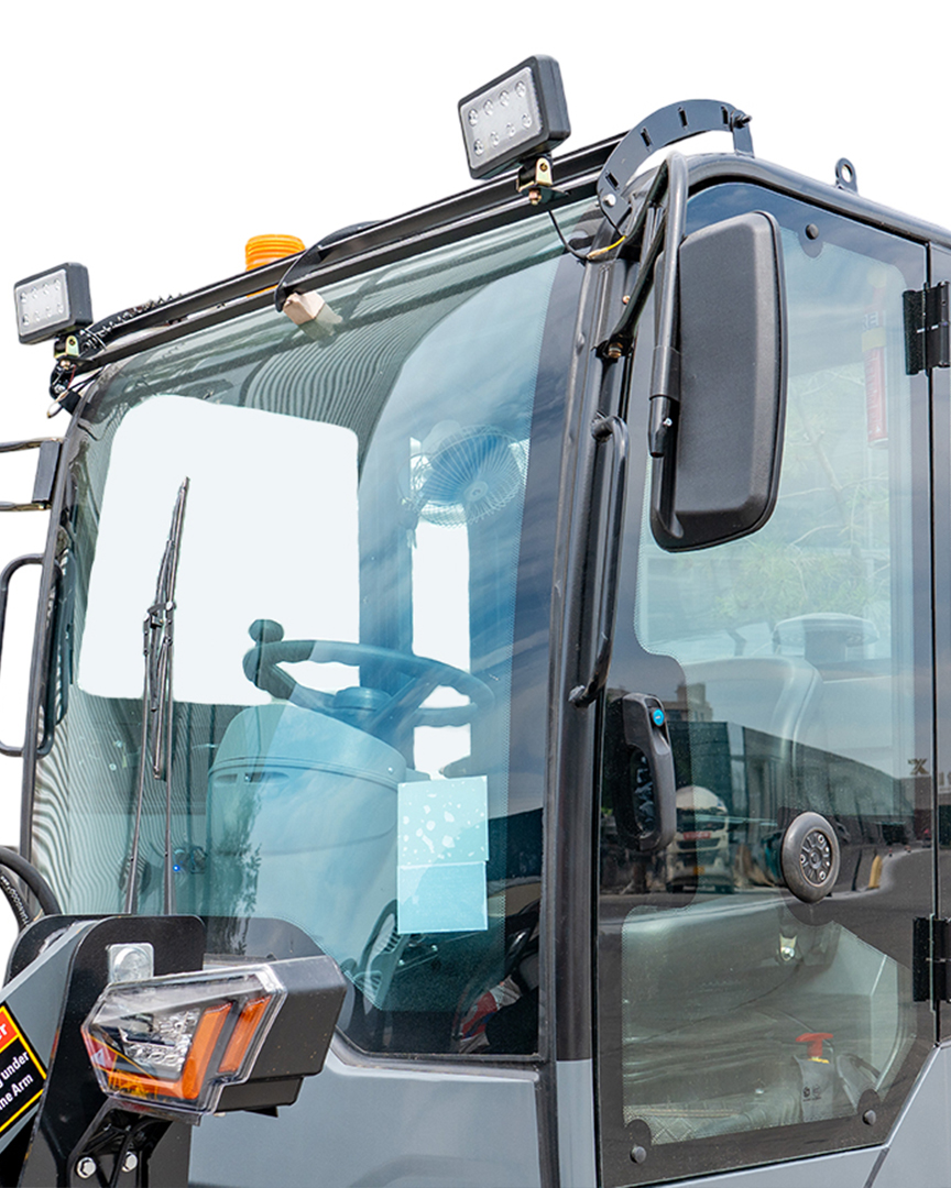 King Bull Loader 920 PRO 2.4T (Aire Acond. Cazo y Uñas) - Imagen 2